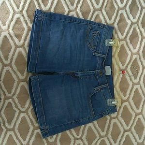 Juniors Levi's jean shorts